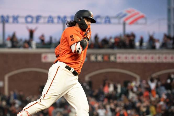 SF Giants homer 8 times, score 24 runs in sweep of Rockies