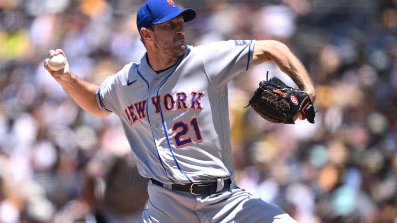 Jul 9, 2023; San Diego, California, USA; New York Mets starting pitcher Max Scherzer (21) throws a pitch against the San Diego Padres during the first inning at Petco Park. Mandatory Credit: Orlando Ramirez-USA TODAY Sports