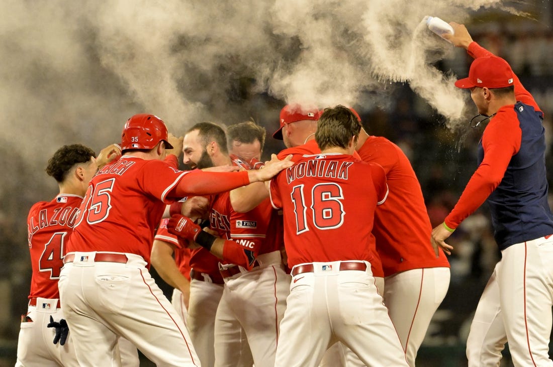 Keibert Ruiz, Nationals outslug Cubs 7-5