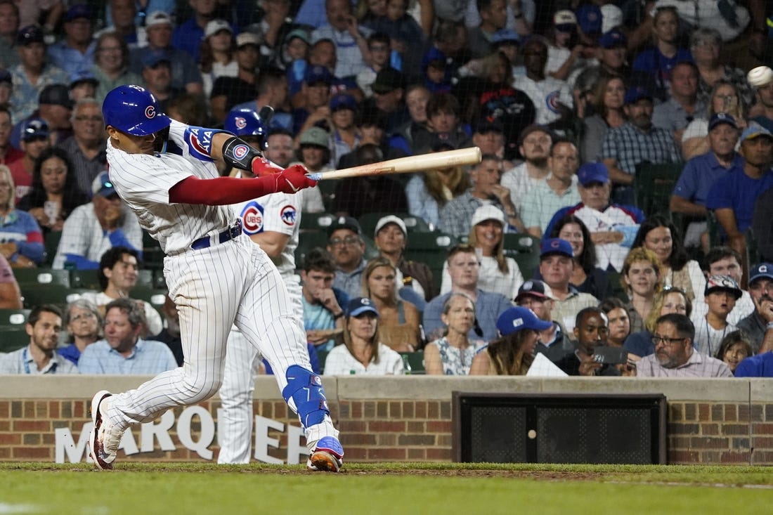 Cubs flex power muscles in win over White Sox