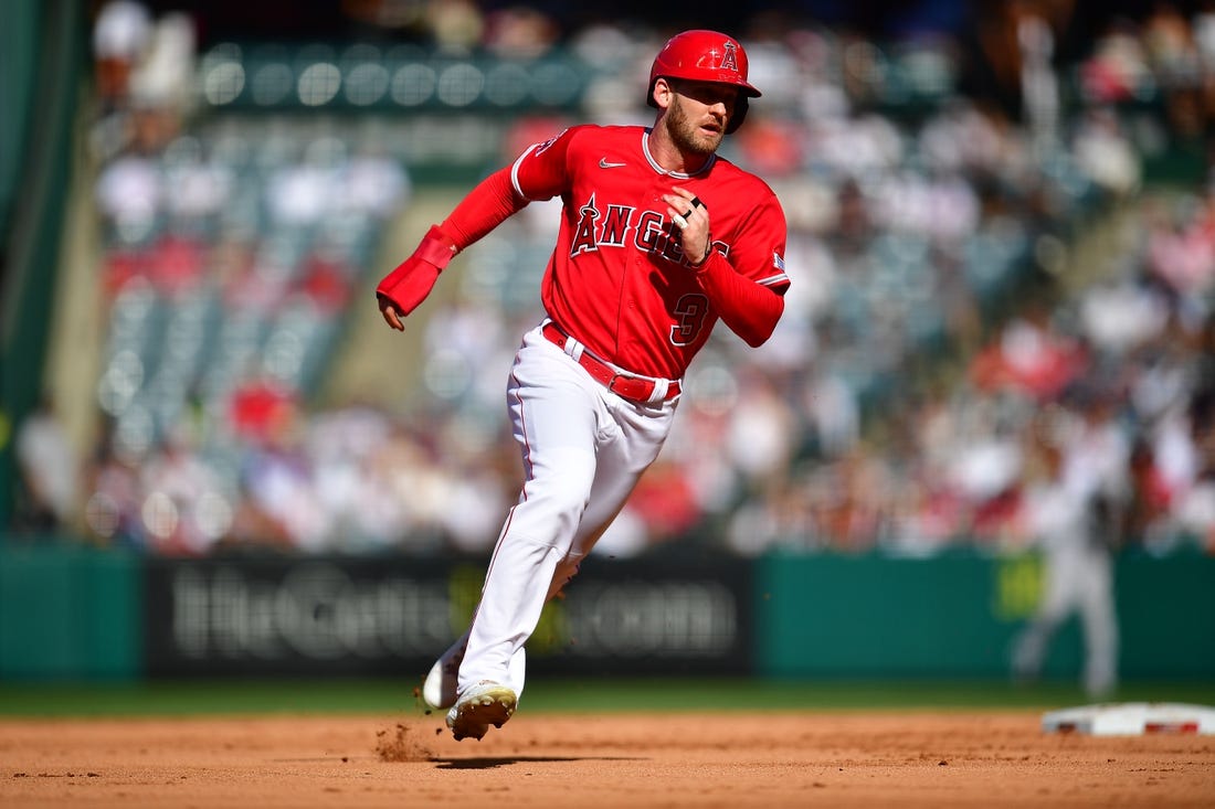 Angels complete sweep of Yankees with 7-3 win