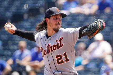 Jul 20, 2023; Kansas City, Missouri, USA; Detroit Tigers starting pitcher Michael Lorenzen (21) delivers a pitch against the Kansas City Royals in the first inning at Kauffman Stadium. Mandatory Credit: Denny Medley-USA TODAY Sports