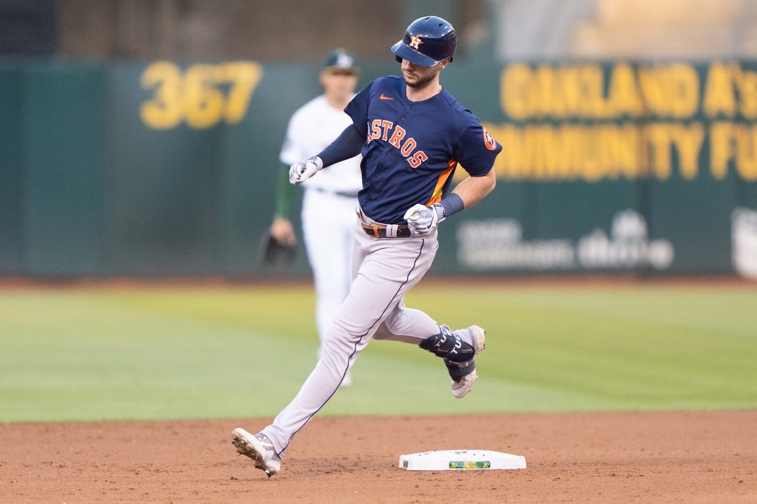 Kyle Tucker hits 3 HRs and drives in 4 runs as the Astros beat the  Athletics 6-4