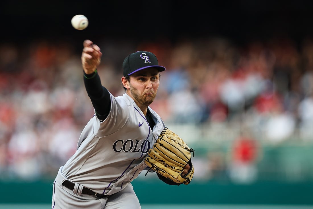 Alan Trejo's walk-off homer lifts Rockies win over Yankees