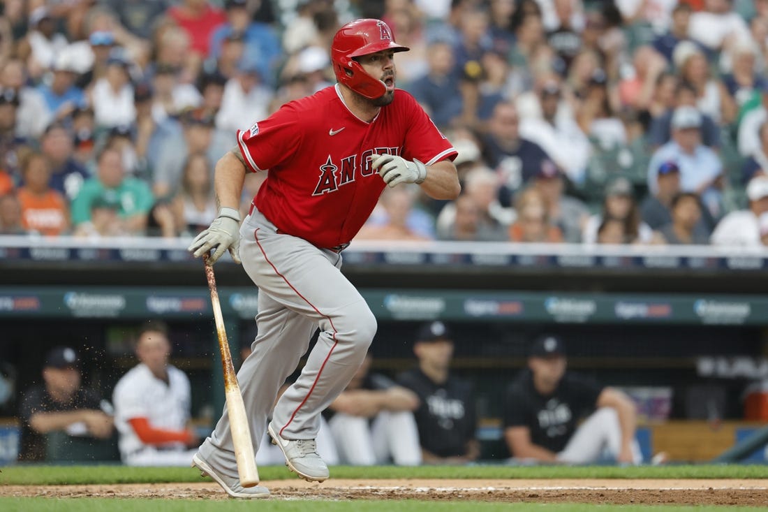 Angels beat Tigers in 10 innings on walk-off bunt single – Orange County  Register