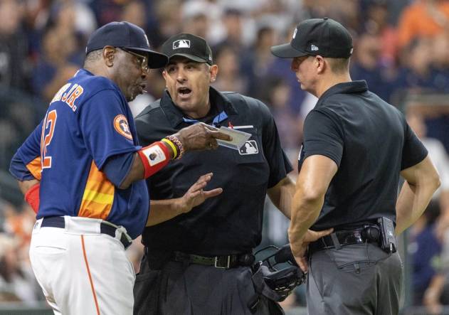 Astros lose finale vs. Rangers after benches clear