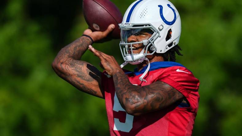 Indianapolis Colts quarterback Anthony Richardson (5) throws the ball Saturday, July 29, 2023, during Colts Training Back Together Weekend at Grand Park in Westfield.