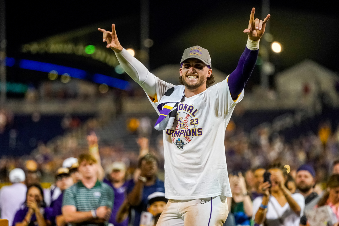 LSU star Dylan Crews, No. 1 prospect in 2023 MLB Draft, reportedly