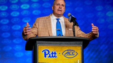 Pitt coach Pat Narduzzi blasts NIL deals, suggests salary cap to make things fairer