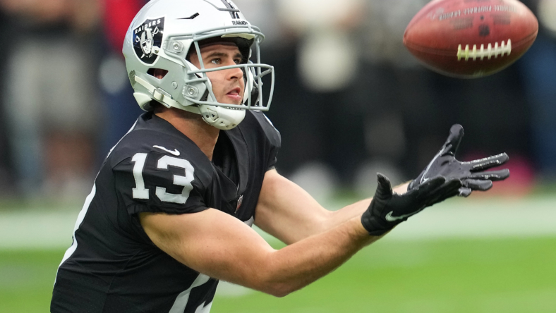 Raiders' Hunter Renfrow, Michael Mayer, Jakobi Meyers standout at