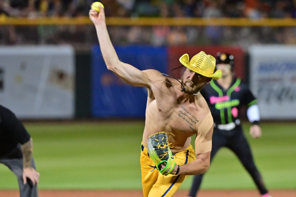 Savannah Bananas taking baseball by storm: Everything you need to know  about 'Banana Ball