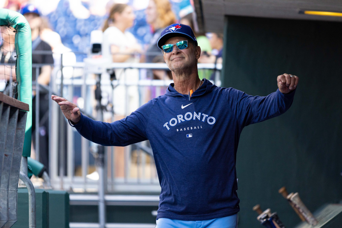 Blue Jays hire Yankees great Don Mattingly as bench coach