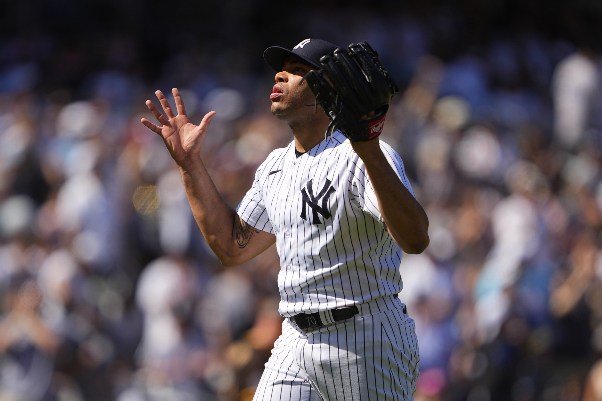 Yankees lock down key bullpen arm to avoid arbitration