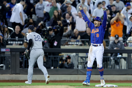 New York Yankees reportedly will decide if New York Mets are sellers at Aug. 1 deadline
