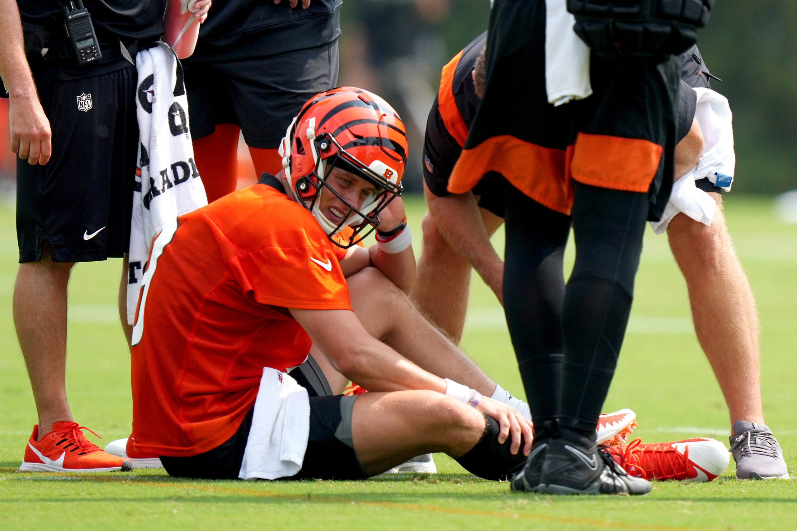 Bengals Expect Joe Burrow To Miss Several Weeks