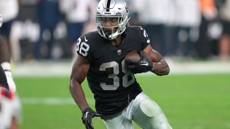 Josh McDaniels explains why Josh Jacobs played in Raiders preseason opener  despite other starters sitting 