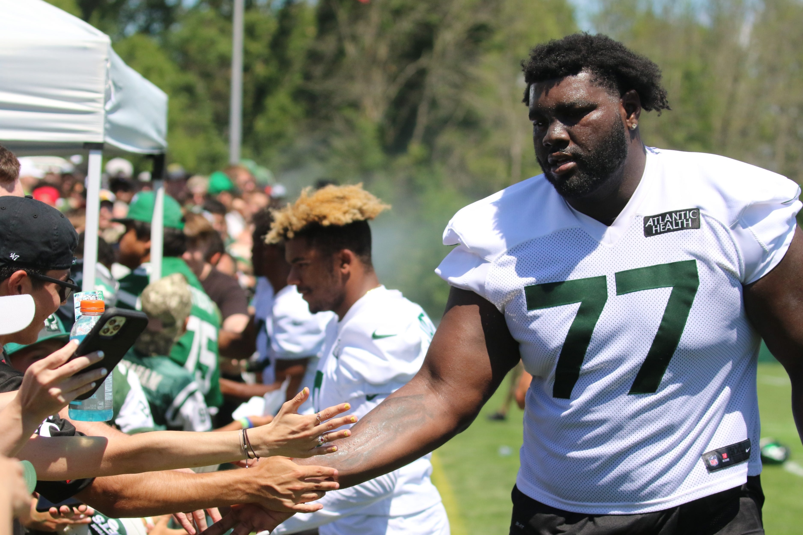 Jets Rookie T Mekhi Becton Acts Like He's Been Here Before