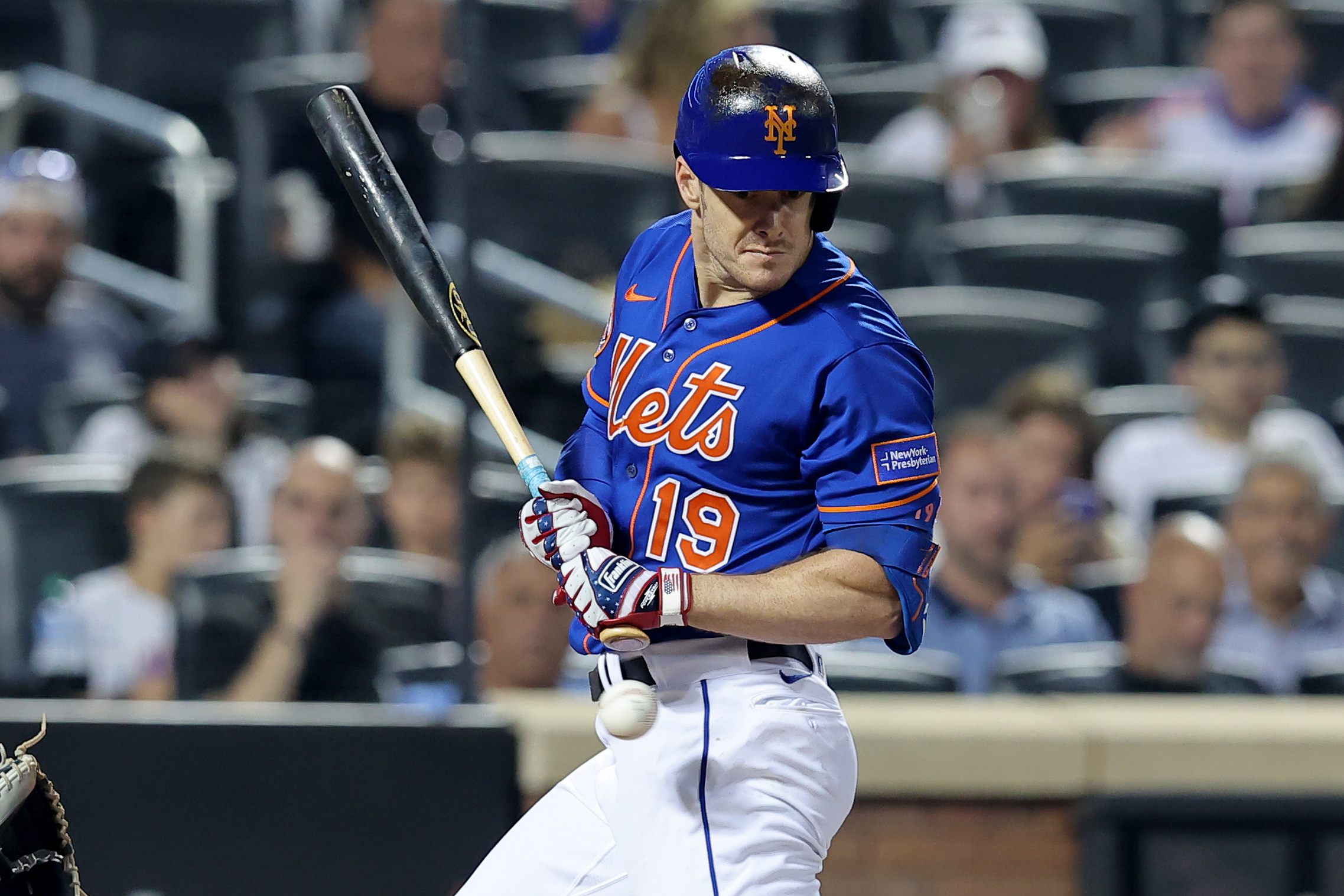 Mets trade OF Mark Canha to Milwaukee Brewers in exchange for