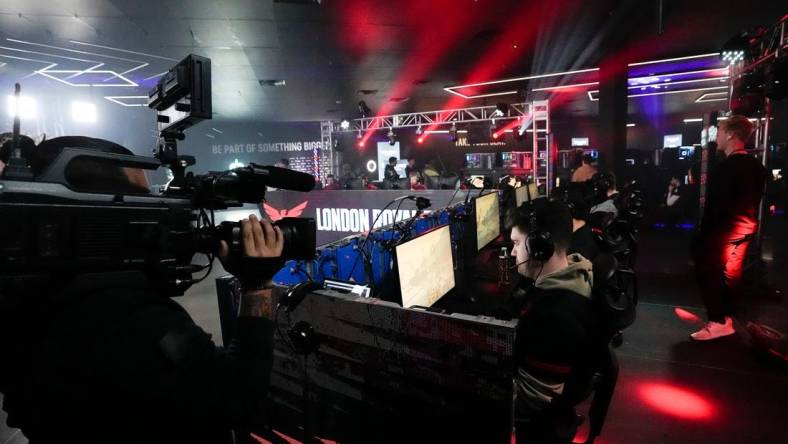 Livestreamed on the main stage, the LA Thieves play the London Royal Ravens during the Call of Duty League Pro-Am Classic esports tournament at Belong Gaming Arena in Columbus on May 6, 2022.

Call Of Duty Esports Tournament