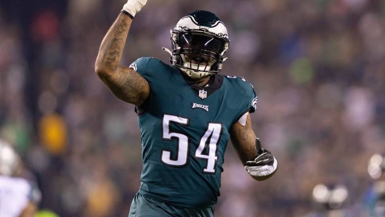 Oct 16, 2022; Philadelphia, Pennsylvania, USA; Philadelphia Eagles linebacker Shaun Bradley (54) reacts against the Dallas Cowboys during the second quarter at Lincoln Financial Field. Mandatory Credit: Bill Streicher-USA TODAY Sports