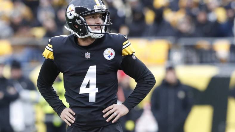 Nov 13, 2022; Pittsburgh, Pennsylvania, USA;  Pittsburgh Steelers place kicker Matthew Wright (4) reacts after missing a field goal against the New Orleans Saints during the fourth quarter at Acrisure Stadium. The Steelers won 20-10. Mandatory Credit: Charles LeClaire-USA TODAY Sports