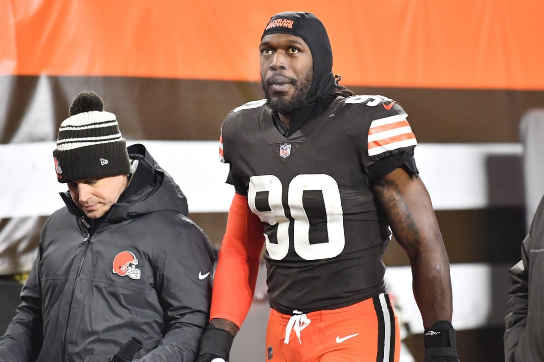 Dec 17, 2022; Cleveland, Ohio, USA; Cleveland Browns defensive end Jadeveon Clowney (90) leaves the field with an injury during the first half against the Baltimore Ravens at FirstEnergy Stadium. Mandatory Credit: Ken Blaze-USA TODAY Sports