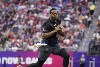 Feb 5, 2023; Paradise, Nevada, USA; NFC quarterback Geno Smith of the Seattle Seahawks (7) runs the ball during the second half against the AFC during the 2023 Pro Bowl at Allegiant Stadium. Mandatory Credit: Lucas Peltier-USA TODAY Sports