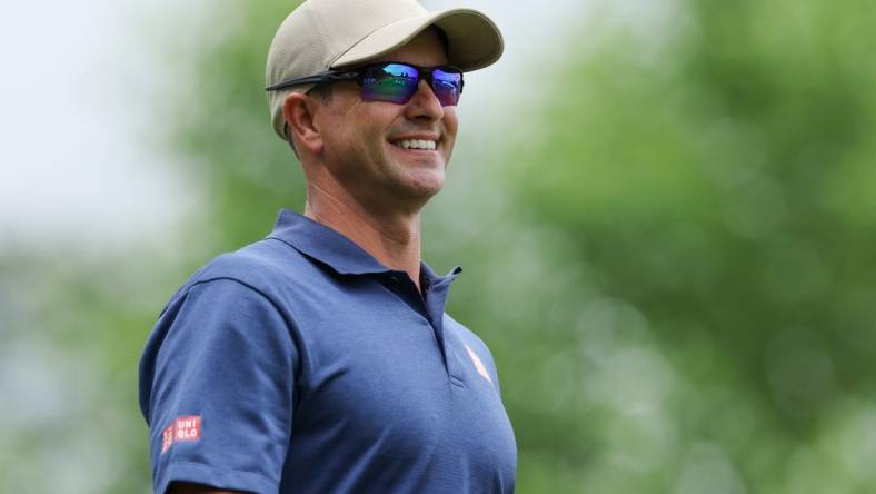 Jun 24, 2023; Cromwell, Connecticut, USA; Adam Scott on the first tee during the third round of the Travelers Championship golf tournament. Mandatory Credit: Vincent Carchietta-USA TODAY Sports