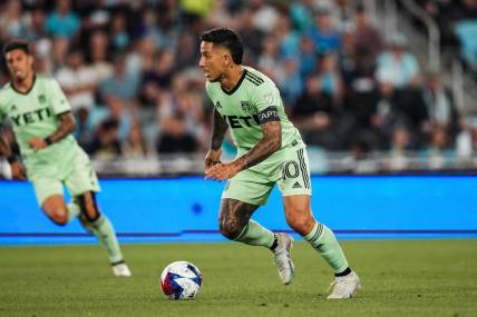 Jul 8, 2023; Saint Paul, Minnesota, USA; Austin FC forward Sebastian Driussi (10) dribbles during the second half against Minnesota United at Allianz Field. Mandatory Credit: Brace Hemmelgarn-USA TODAY Sports