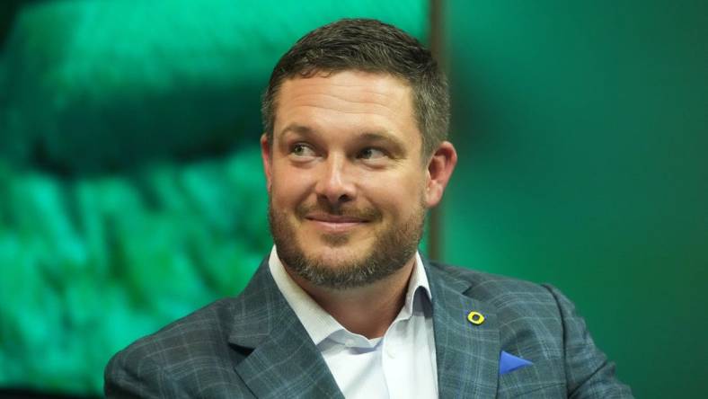 Jul 21, 2023; Las Vegas, NV, USA; Oregon Ducks coach Dan Lanning during Pac-12 Media Day at Resorts World Las Vegas. tMandatory Credit: Kirby Lee-USA TODAY Sports