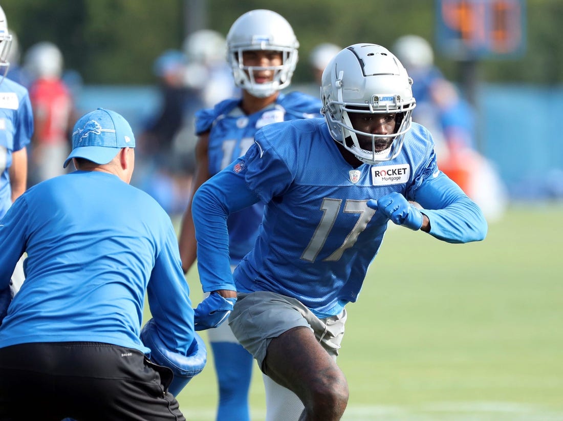 Detroit Lions wide receiver Denzel Mims (17) runs a route during training camp Tuesday, July 25, 2023.