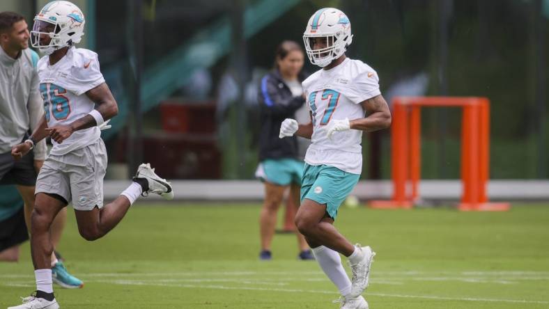 Jul 26, 2023; Miami Gardens, FL, USA; Miami Dolphins wide receiver Jaylen Waddle (17) works out during training camp at Baptist Health Training Facility. Mandatory Credit: Sam Navarro-USA TODAY Sports