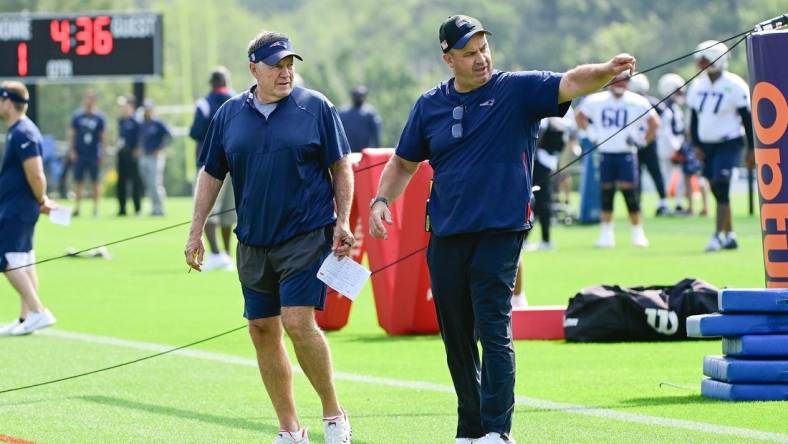 The Patriots brought back offensive coordinator/quarterbacks coach Bill O'Brien (right) in hopes of helping head coach Bill Belichick return to the playoffs. Mandatory Credit: Eric Canha-USA TODAY Sports