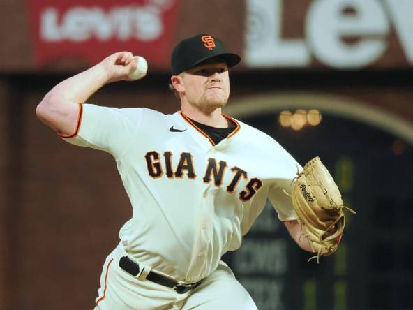 Logan Webb goes seven strong during Giants' win over D-Backs - Sactown  Sports