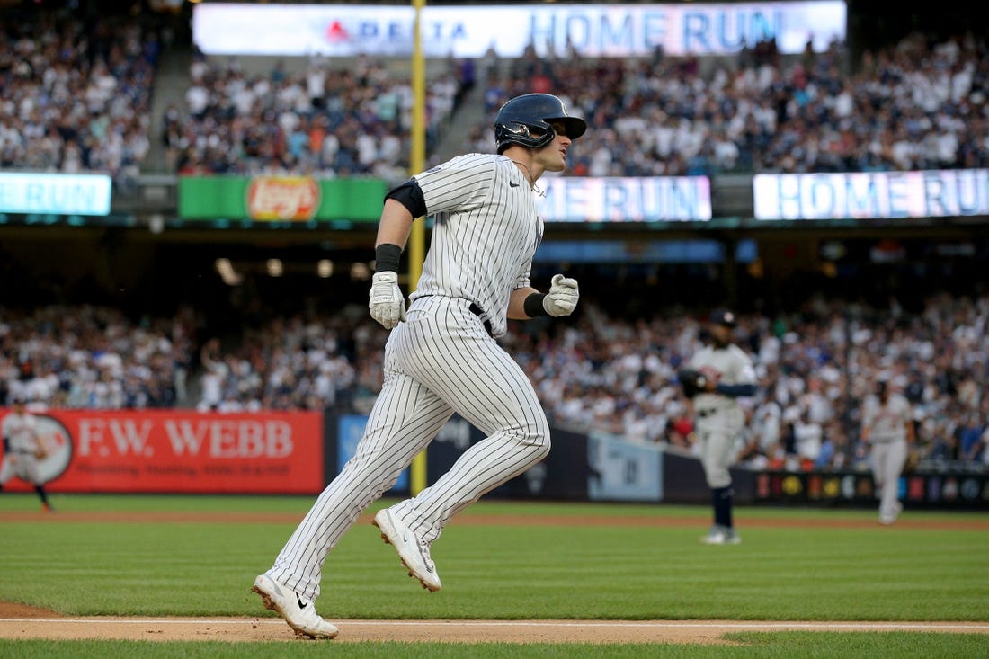 ALCS: Astros on Verge of Eliminating Yankees - The New York Times