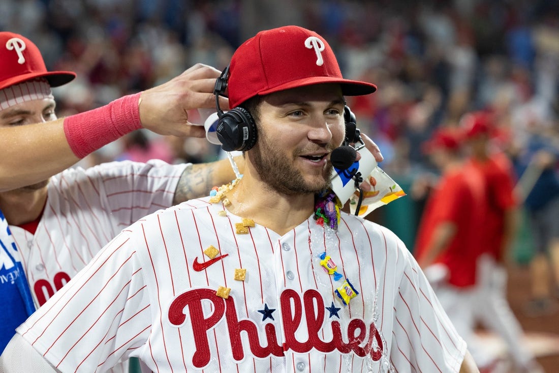 Taijuan Walker earns 13th win, lifts powerful Phillies past Royals