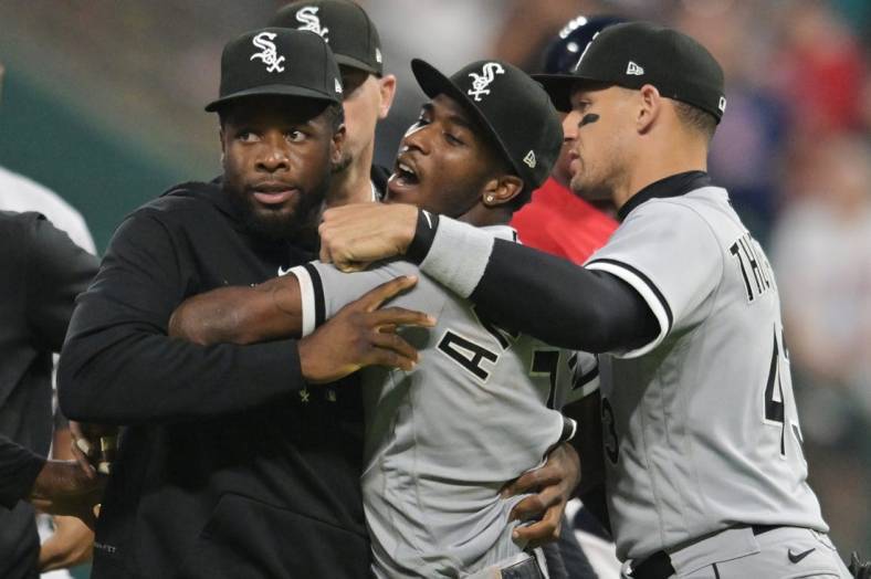 Three brawls break out as Tigers drop Yankees