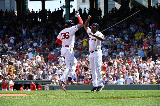 MLB News: Blue Jays crush Red Sox in doubleheader sweep