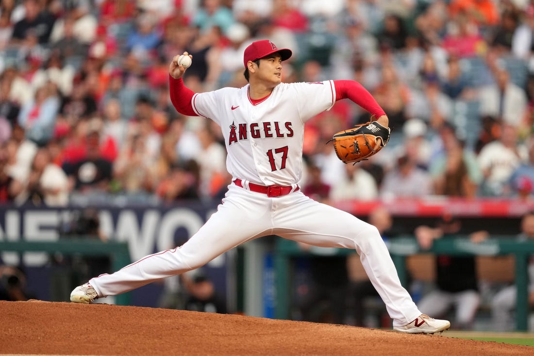 Shohei Ohtani strikes out 10, comes up short in quest for 10th win