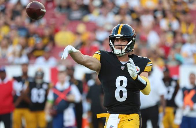 Aug 11, 2023; Tampa, Florida, USA; Pittsburgh Steelers quarterback Kenny Pickett (8) throws against the Tampa Bay Buccaneers during the first quarter at Raymond James Stadium. Mandatory Credit: Kim Klement Neitzel-USA TODAY Sports