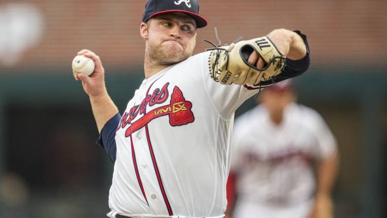 Aug 15, 2023; Cumberland, Georgia, USA; Atlanta Braves starting pitcher Bryce Elder (55) pitches against the New York Yankees during the first inning at Truist Park. Mandatory Credit: Dale Zanine-USA TODAY Sports