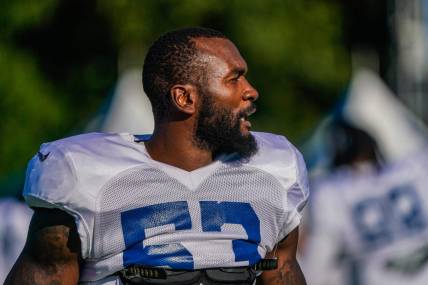 The Indianapolis Colts Shaquille Leonard (53) gets hyped up for practice between the Indianapolis Colts and the Chicago Bears on Wed. Aug. 16, 2023, at Grand Park in Westfield Ind.