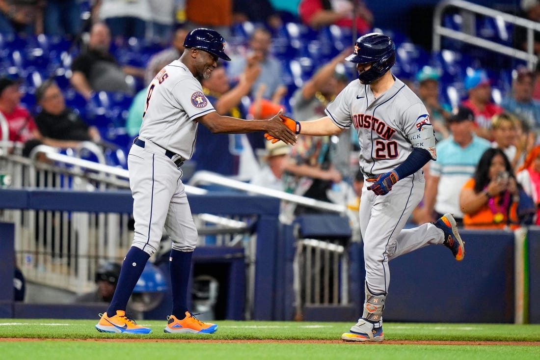 How to Watch Houston Astros vs. Chicago White Sox: Streaming & TV   4/2/2023 - How to Watch and Stream Major League & College Sports - Sports  Illustrated.