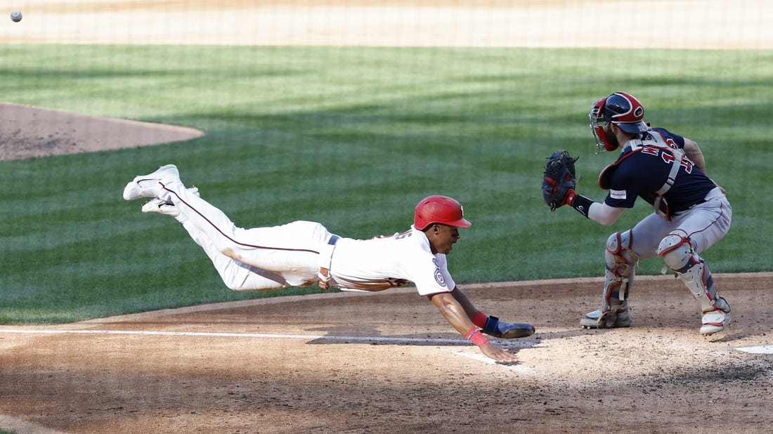 Adam Duvall scores on an error, 05/17/2022