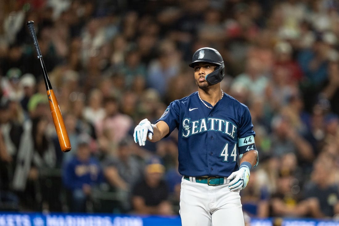 Mariners, Julio Rodriguez seek to take series from Guardians