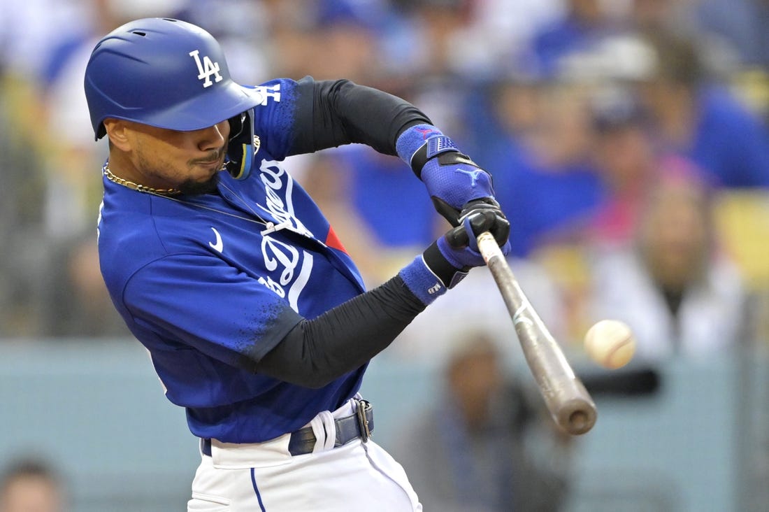 Betts' dominant day ends with two home runs as Dodgers sweep Marlins in  doubleheader