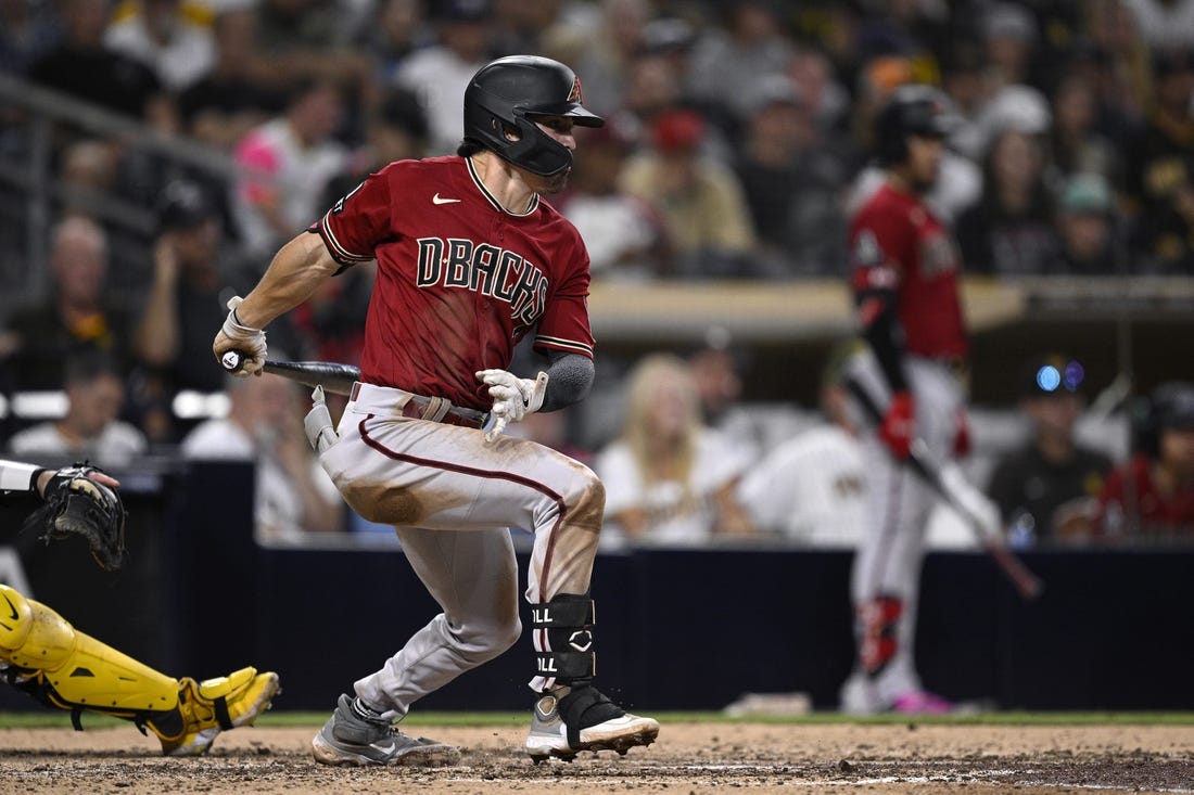 Moreno hits a grand slam to help the Diamondbacks beat the Padres