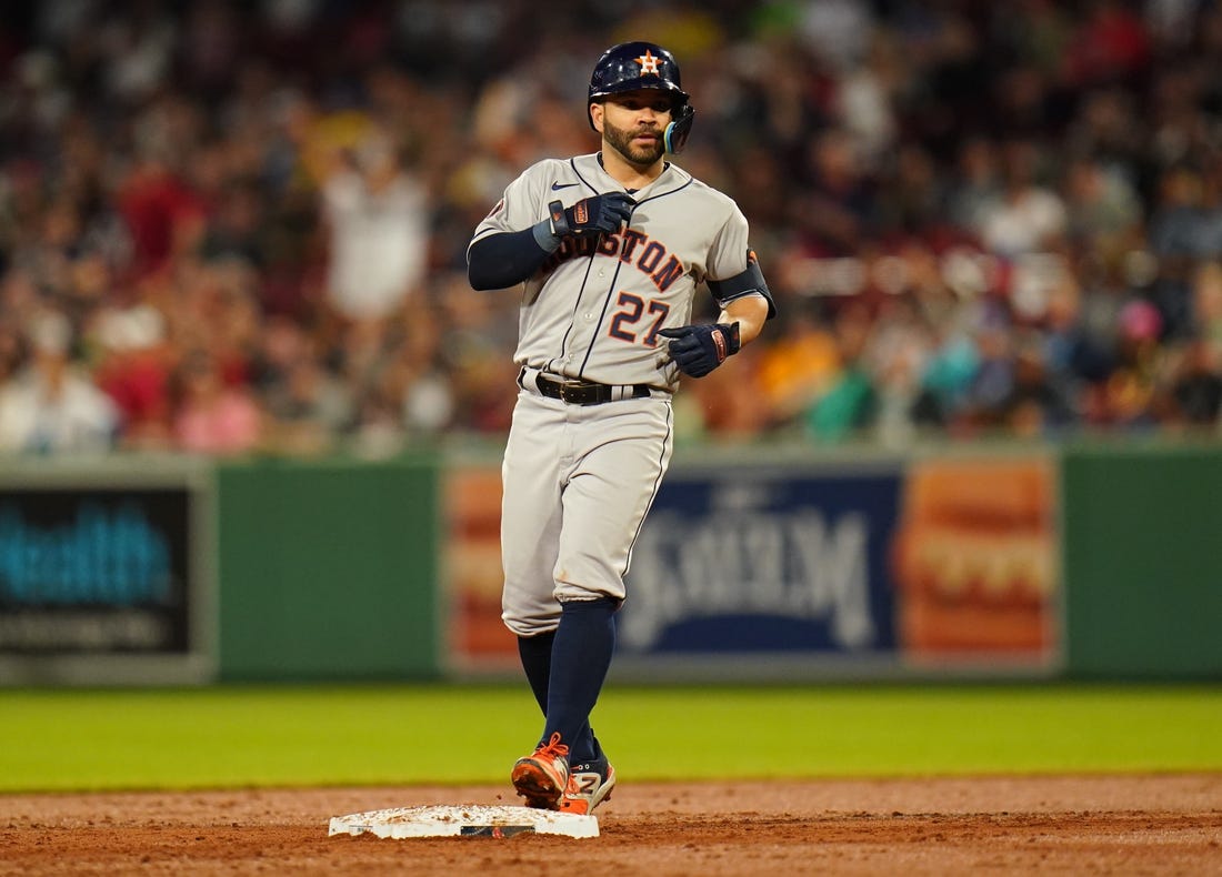 Jose Altuve's two-run triple, 08/28/2023