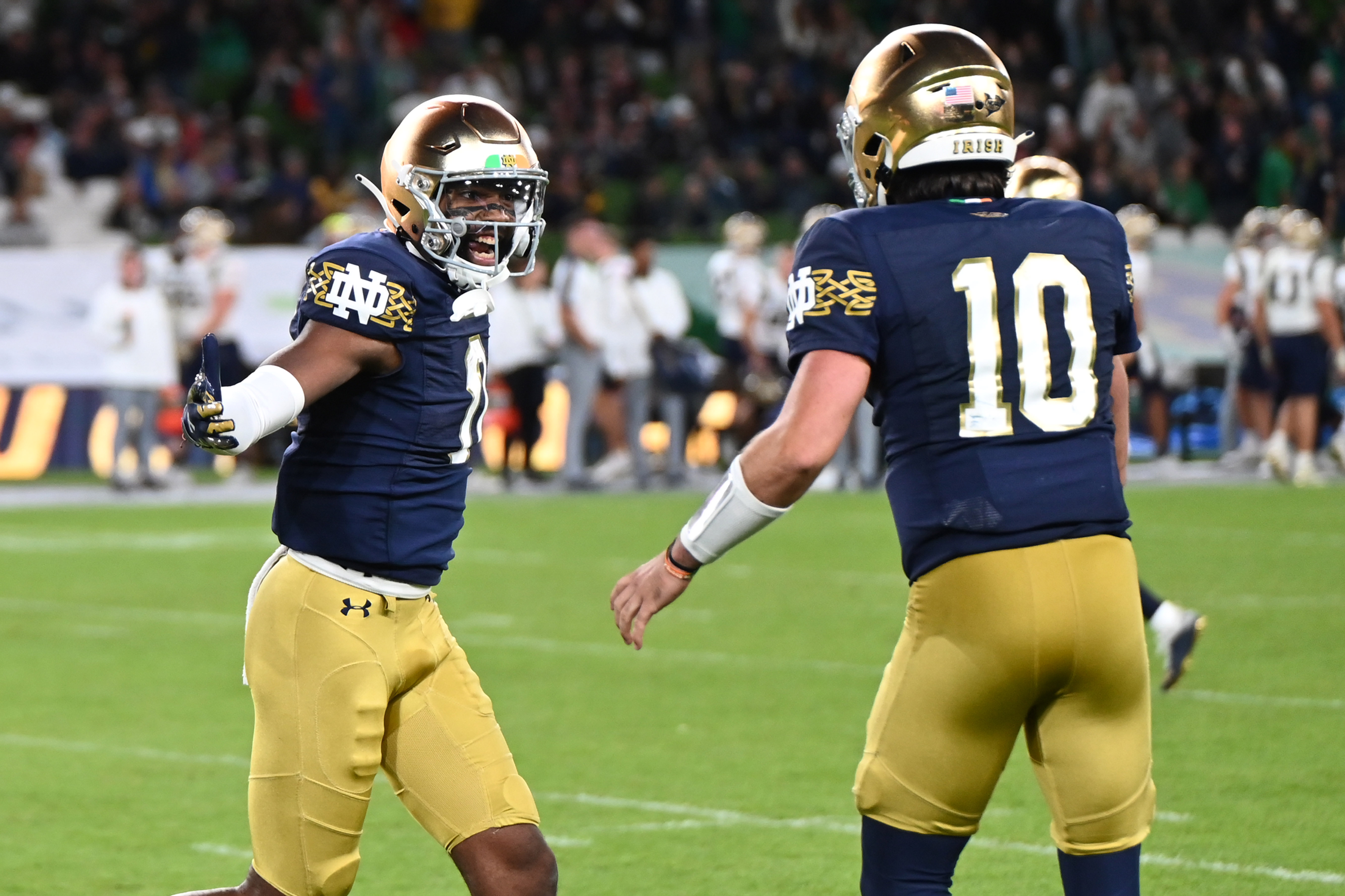 Notre Dame Football: Ranking every green Fighting Irish uniform - One Foot  Down