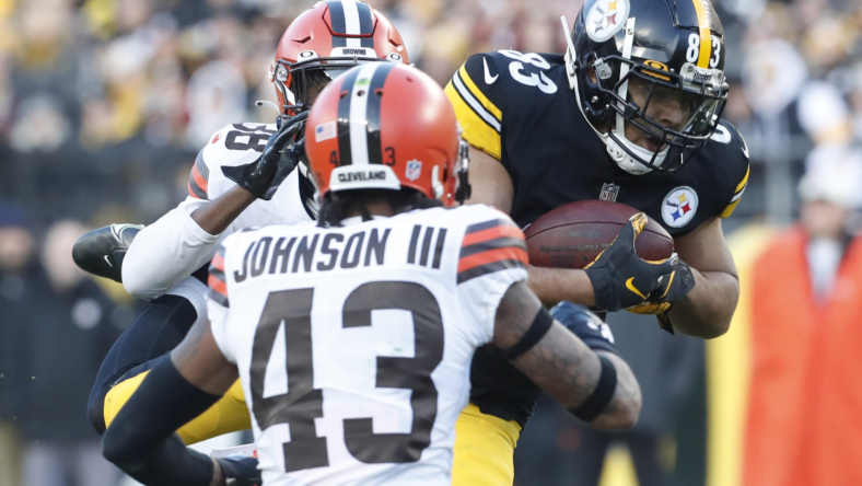 NFL: Cleveland Browns at Pittsburgh Steelers